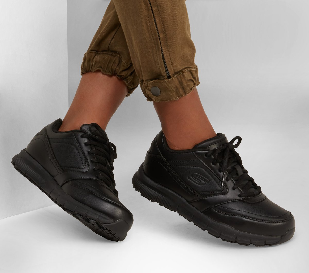 Skechers Exclusive | Work Slip-Resistant Relaxed Fit: Nampa - Wyola