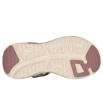 Skechers Recommended | Max Cushioning Endeavour Sandal - Miranda